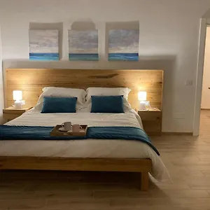 https://kaleidos-naples.hotels-amalfi.com